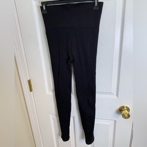 Spanx Look At Me Ribbed Leggings